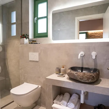 Olvio קרדמילי