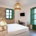 Lejlighedshotel Olvio Kardhamili