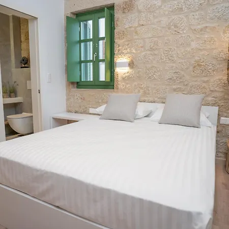 Olvio Apartahotel 4*