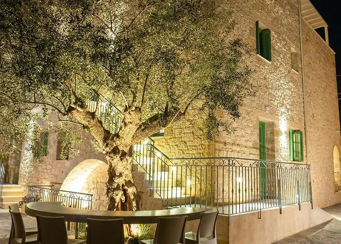 Aparthotel Olvio Kardhamili