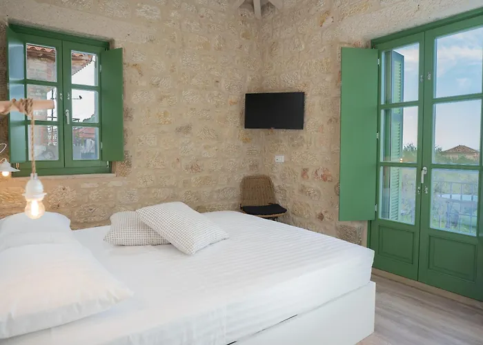 Olvio Aparthotel Kardhamili