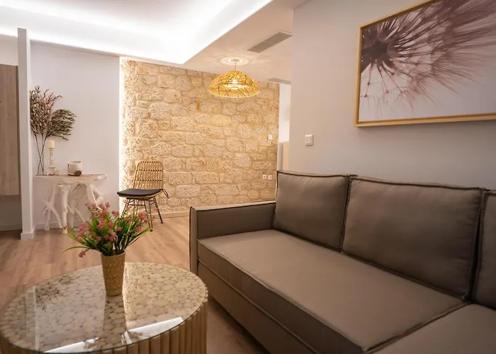 Olvio Aparthotel 4*
